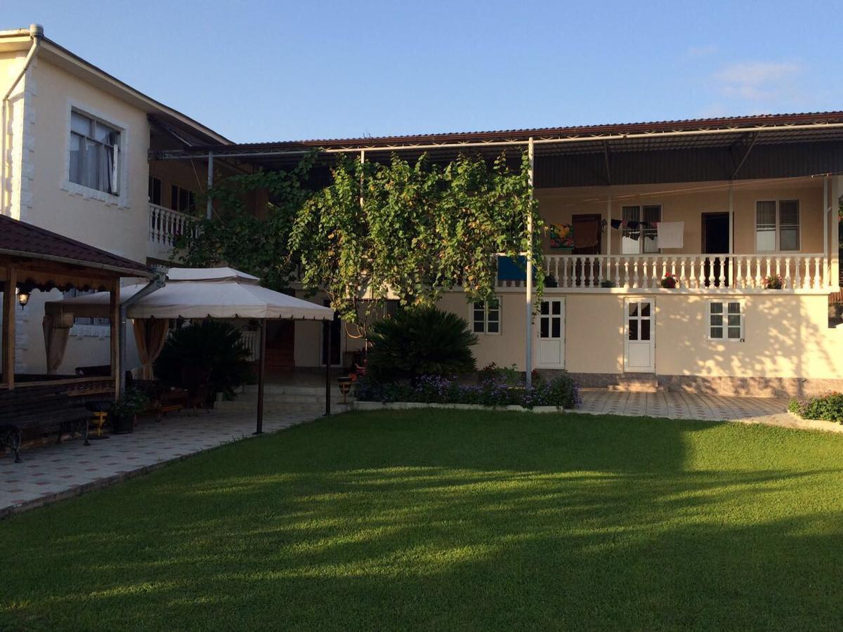 Guest House Liel Szuhumi Kültér fotó
