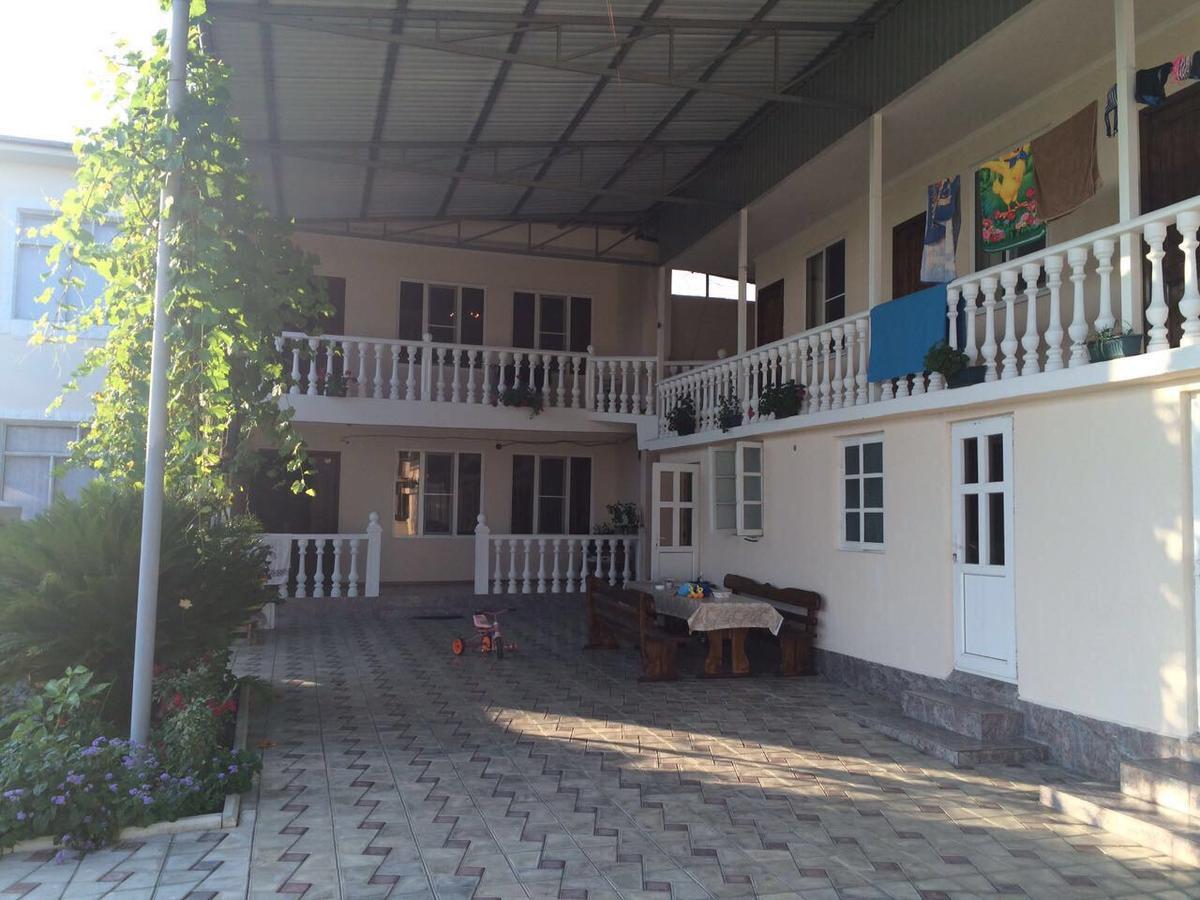 Guest House Liel Szuhumi Kültér fotó